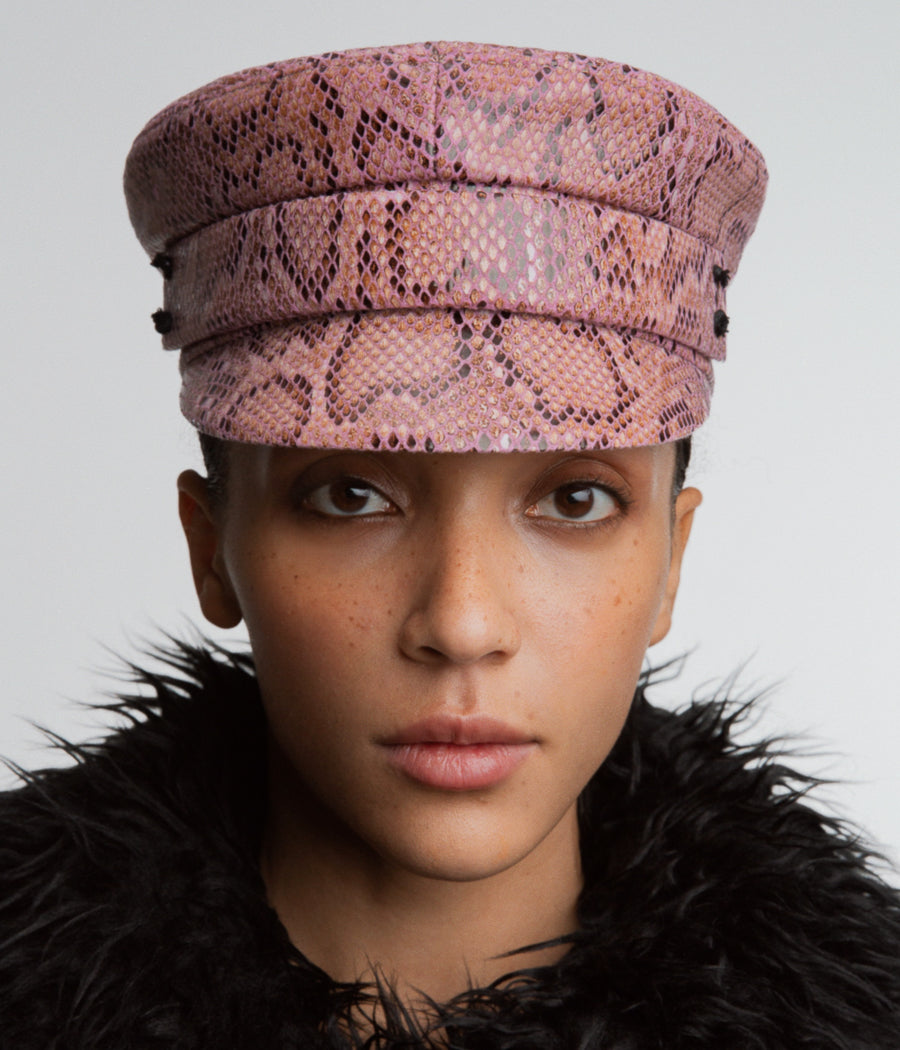 ruslan baginskiy Snake-print Baker Boy Cap FW23-24 KPC039-P-BLT-SNK-XXS ruslan baginskiy Snake-print Baker Boy Cap FW23-24 KPC039-P-BLT-SNK-XXS