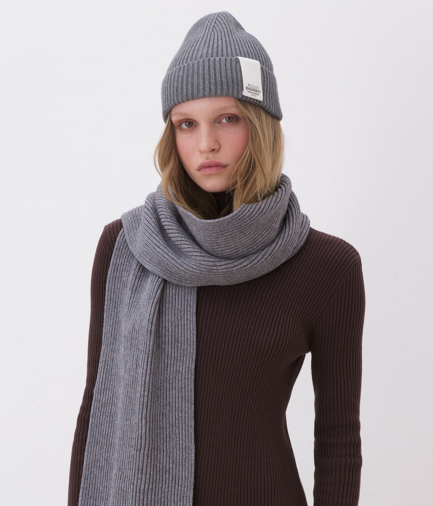 Appliquéd Wool-Blend Scarf SKR031-VWNE Appliquéd Wool-Blend Scarf SKR031-VWNE