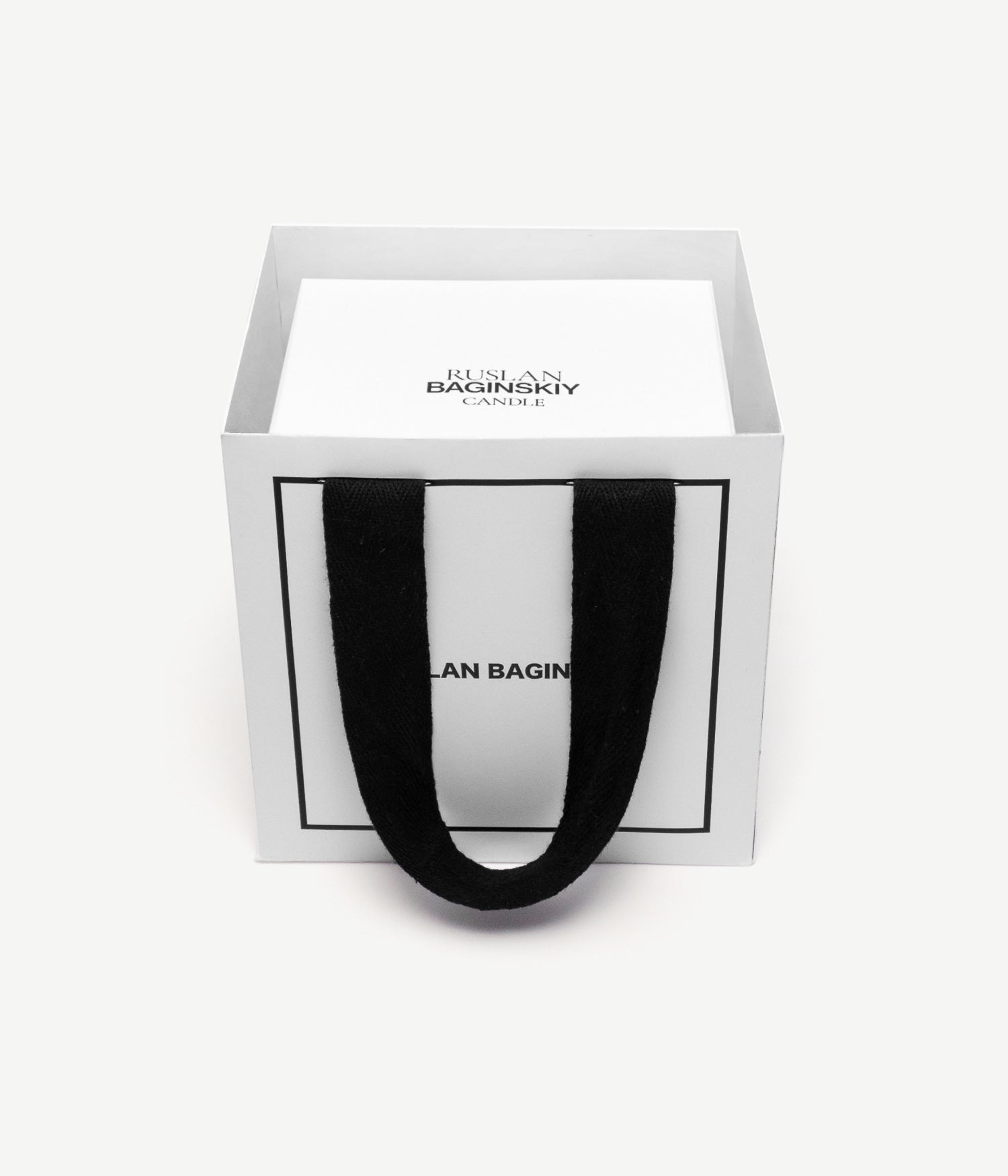 GRAIN DE SEL Scented Candle in Adriatic Blue GRAIN DE SEL Scented Candle in Adriatic Blue