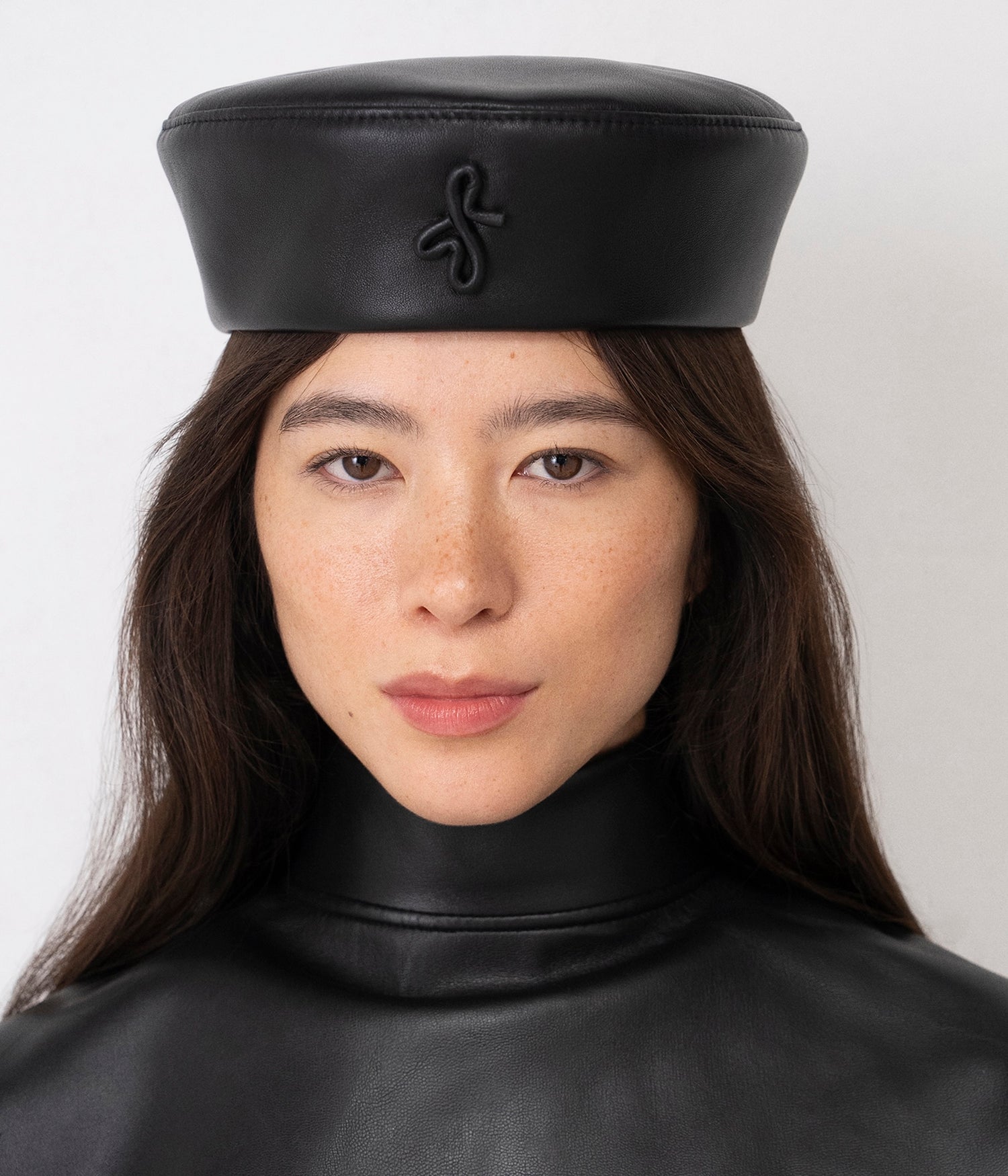 Photo, Beret / Sailor Hat, Leather Pillbox Hat