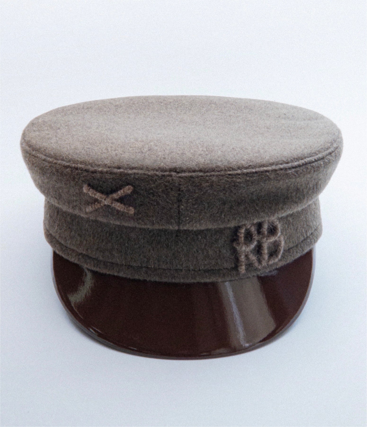 Ruslan top BaginskiynBaker Boy tweed hat