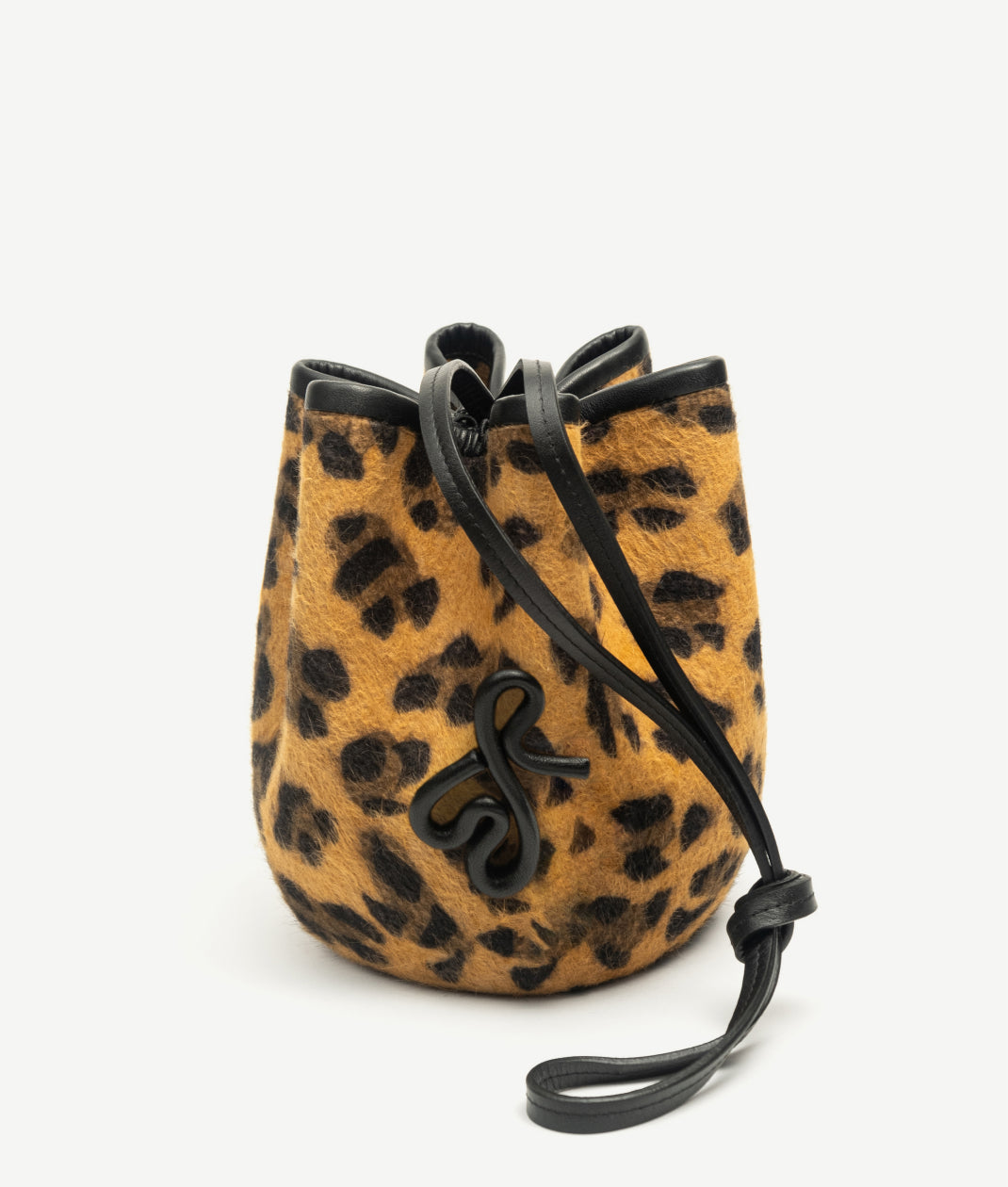 Ruslan Baginskiy image