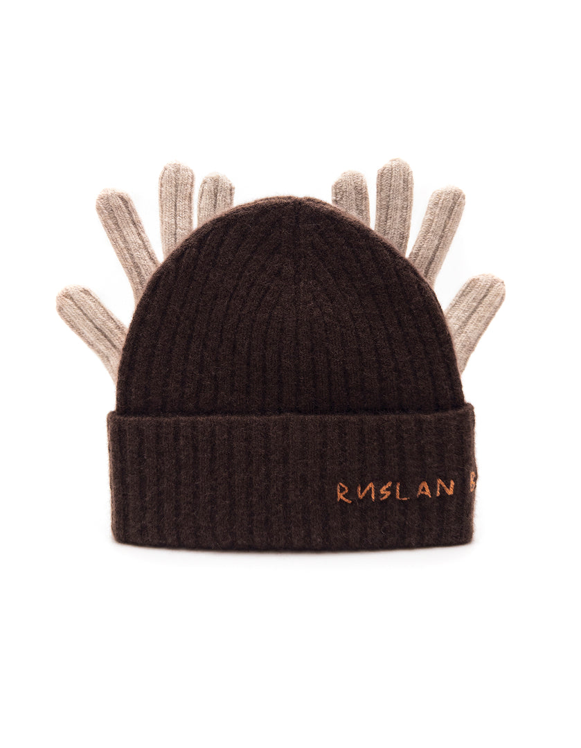 Ruslan Baginskiy image