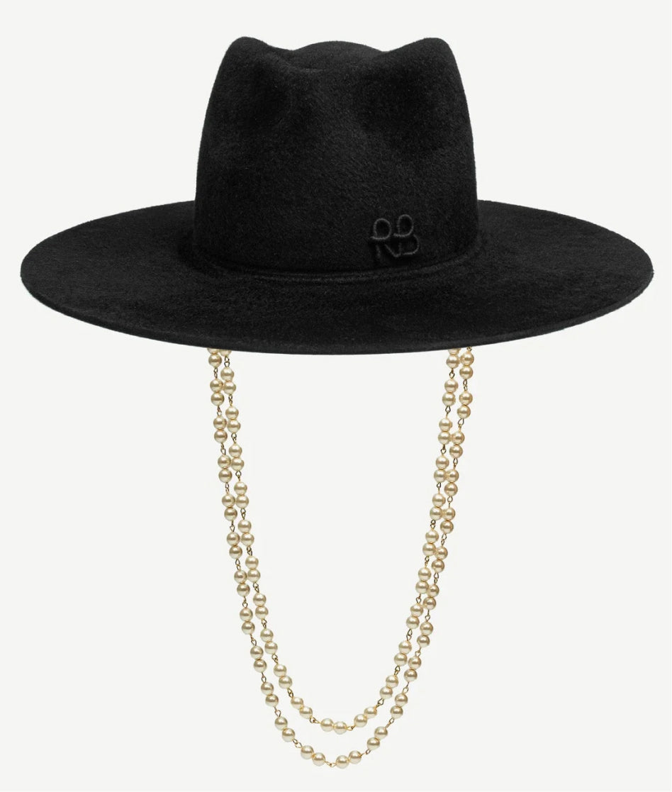 Ruslan Baginskiy image