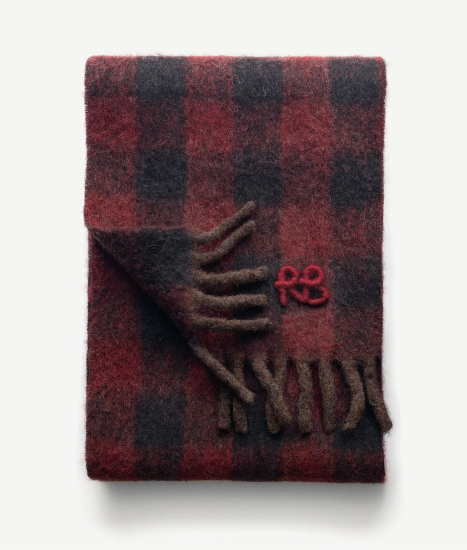 Ruslan Baginskiy image