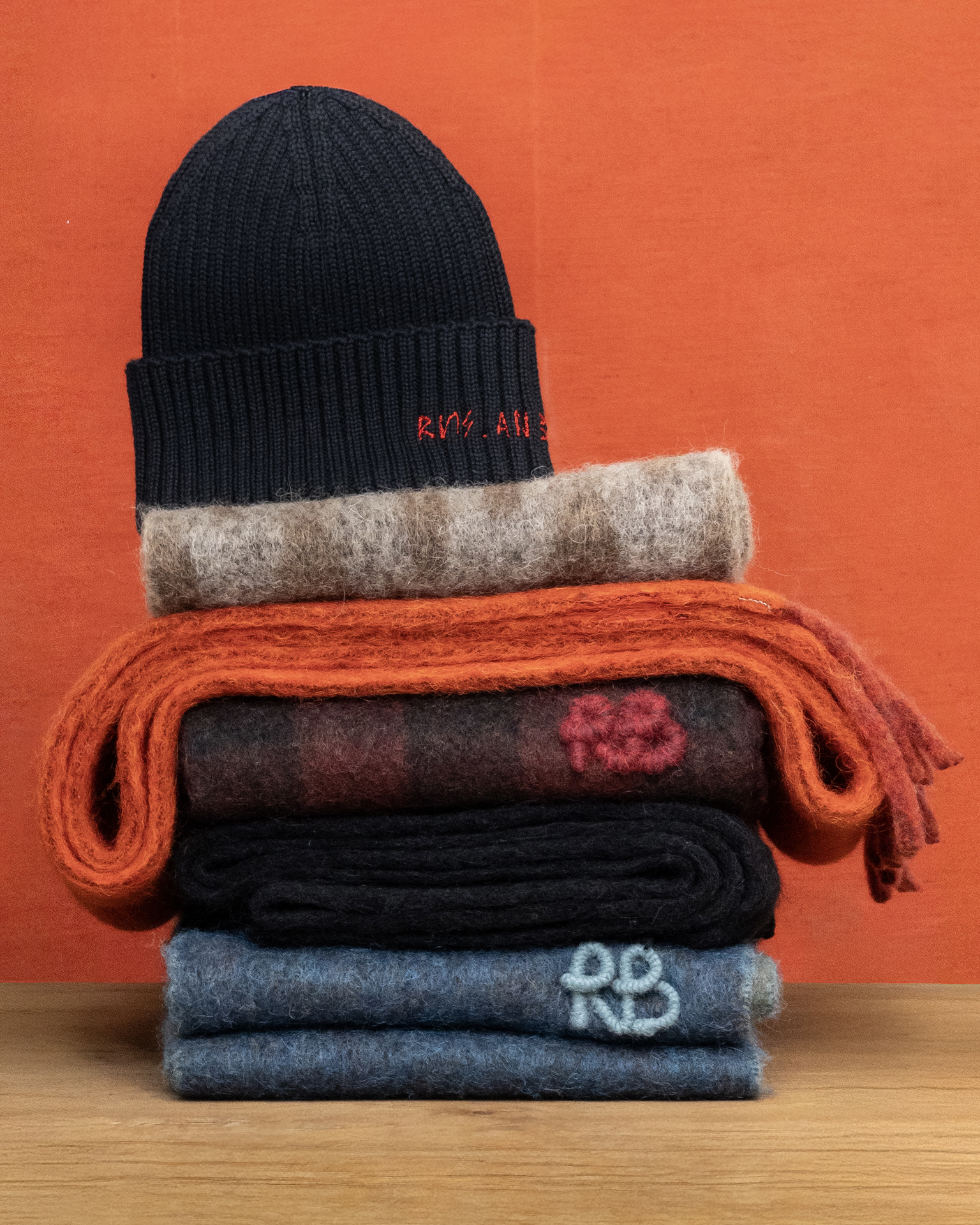 Ruslan Baginskiy image