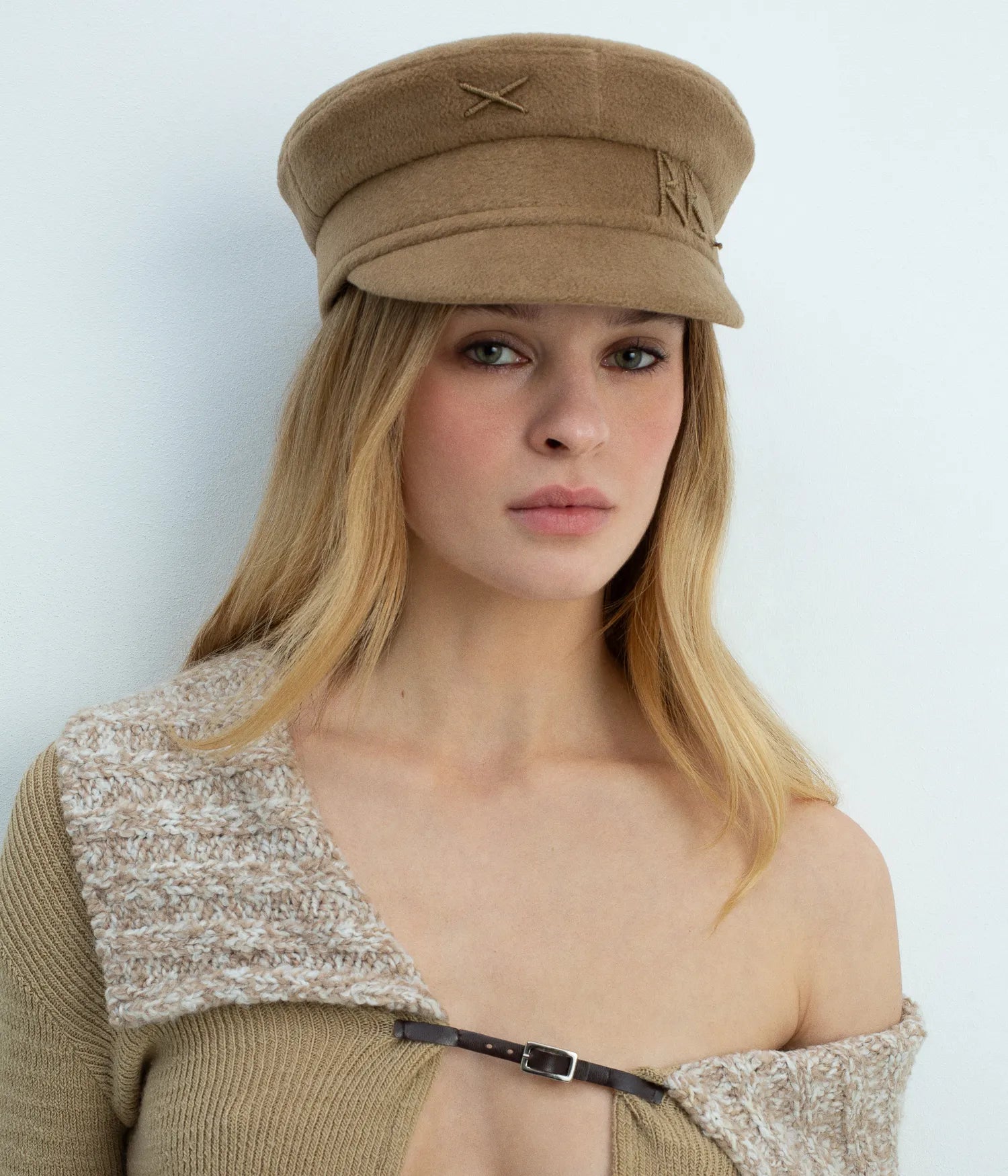ハット RUSLAN BAGINSKIY FW21 BAKER BOY HAT (KPC036_P-FFBEIGE) Logo-embellished Baker Boy Cap • Ruslan Baginskiy Hats